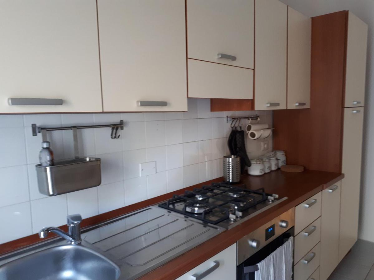 Casa Leoni Apartment โกโม ภายนอก รูปภาพ